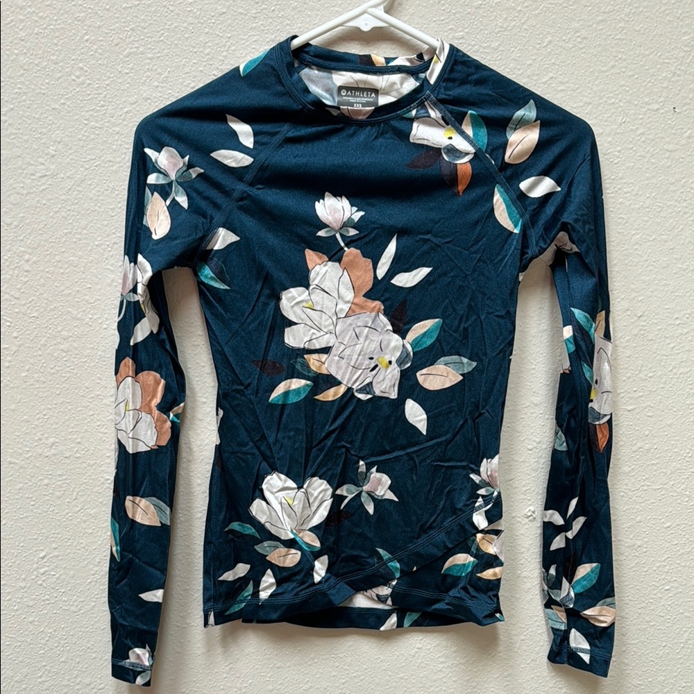 Athleta Women’s XXS Blue Floral Fitted Workout Long Sleeve Shirt